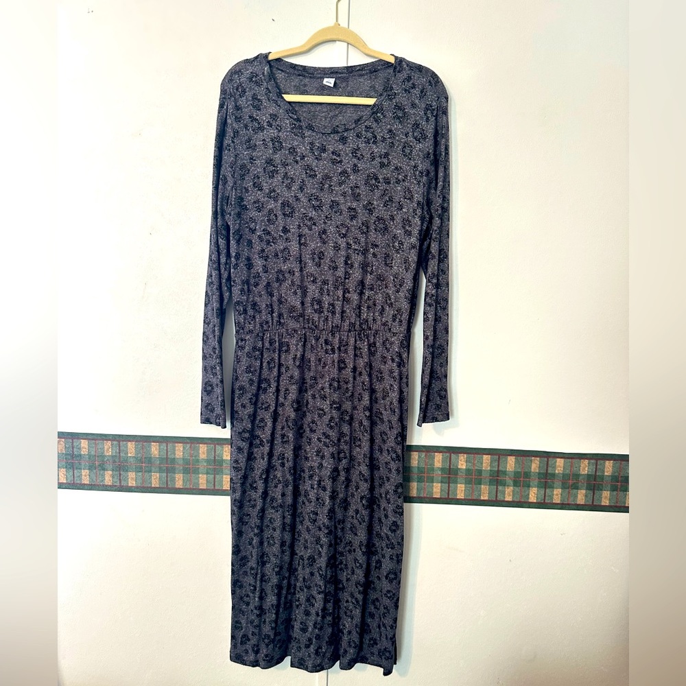 Large Old Navy Leopard Long Sleeve Dress
